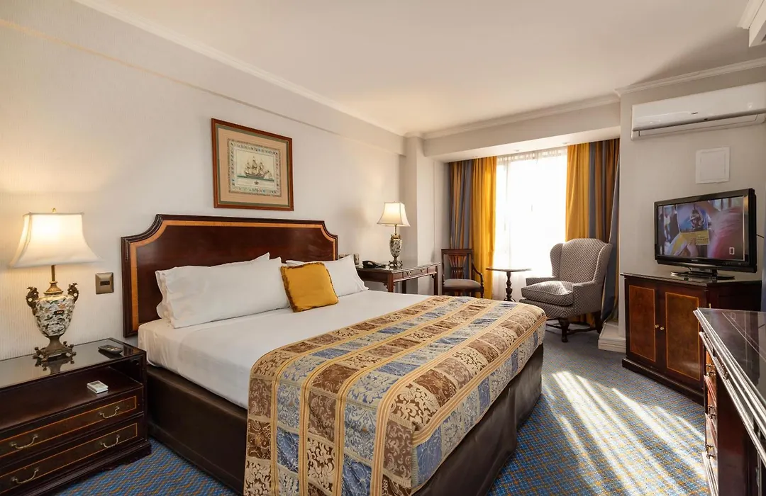 Park Plaza Santiago-1