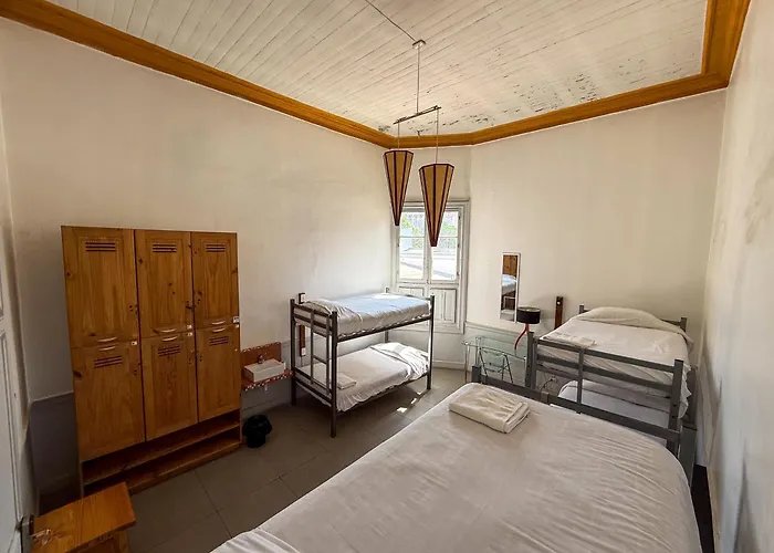 Happy House Hostel